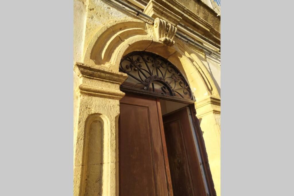 Casa Ad Assoro, Al Centro Della Sicilia Villa Kültér fotó